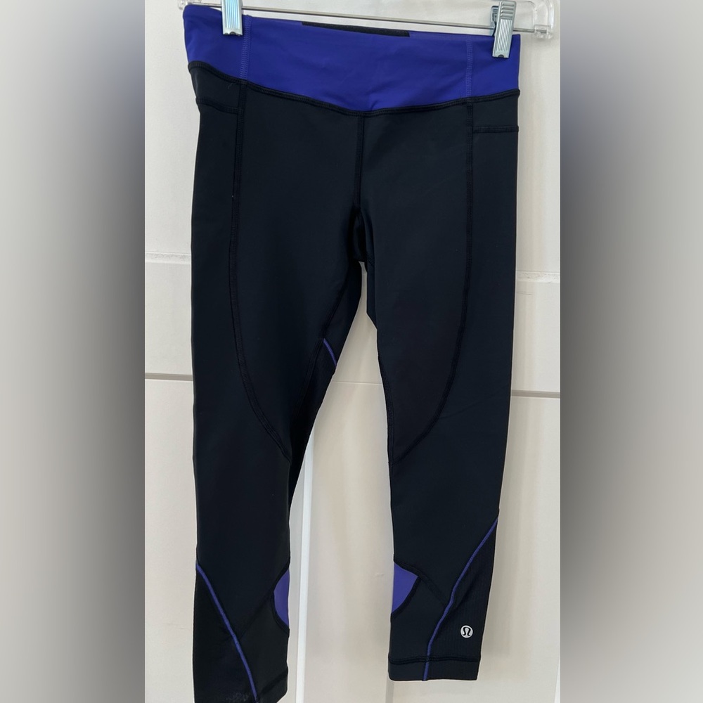 Like-New lululemon Black Active Leggings with Purple Accent